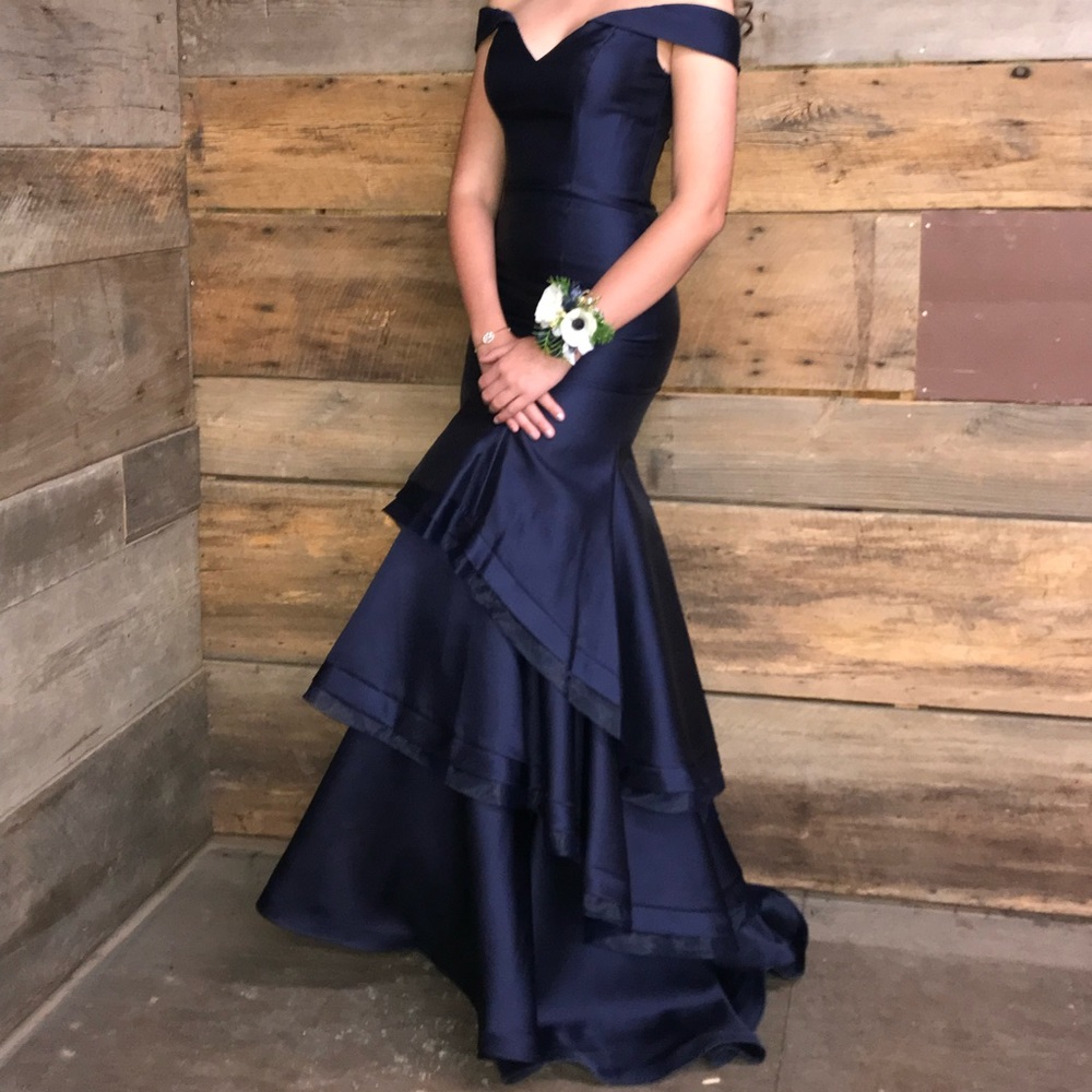 David’s Bridal Navy Mermaid Formal Dress